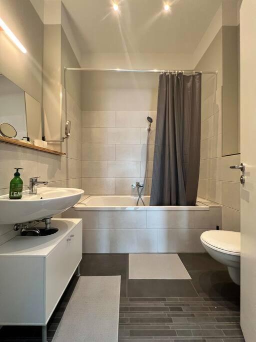 Loft 7 15Min Hbf 2Br Smart Tv Wifi Lejlighed Leipzig Eksteriør billede